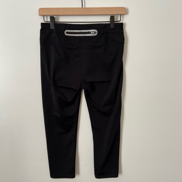 Athleta Sonar Capri Black Leggings / Running Tights / Size Small - Picture 6 of 8